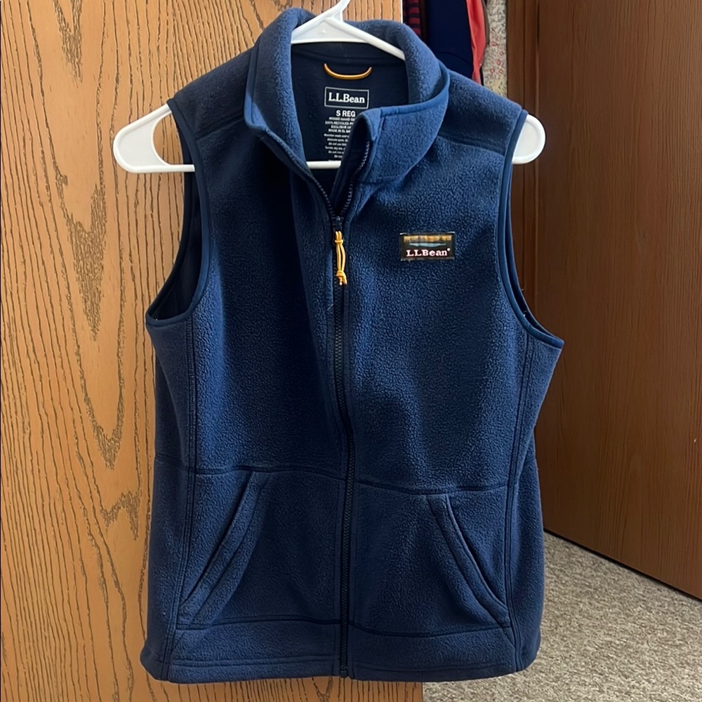 L.L.Bean Navy Blue Fleece Vest